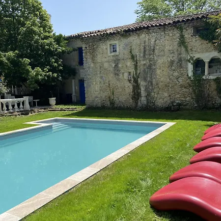 La Maison D'amis Du Chateau