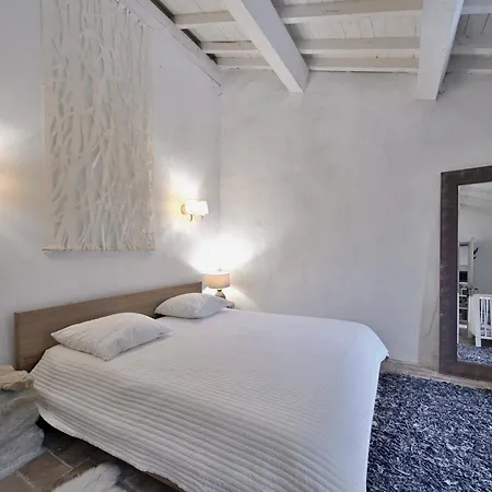 La Maison D'amis Du Chateau *