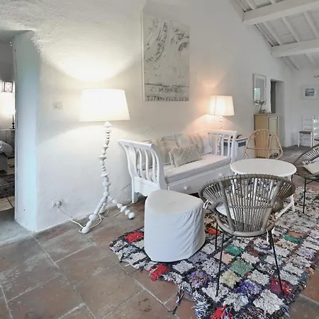Holiday home La Maison D'amis Du Chateau Pech-Luna