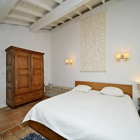 La Maison D'amis Du Chateau Nyaraló